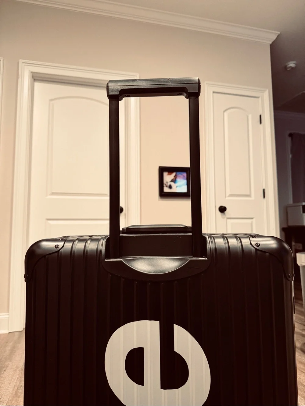 Supreme x RIMOWA Topas Multiwheel 82L - Mint!